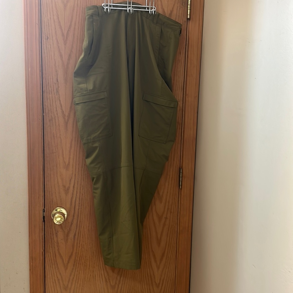 Old Navy Quick Dry pants